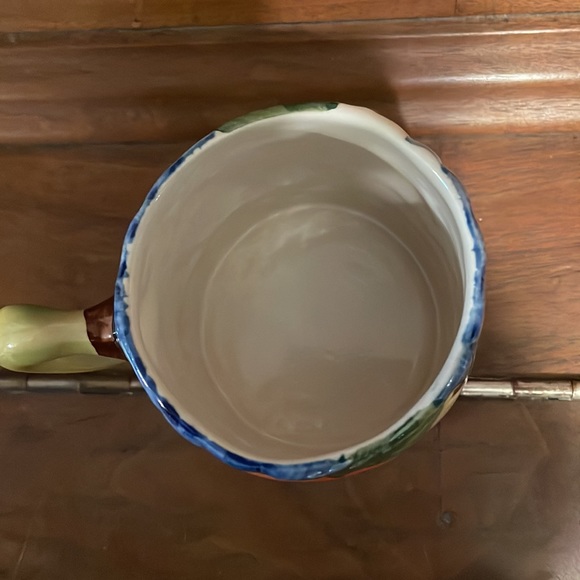 4 Ceramic Coffee Cups Embossed with Fruit in Bright Oranges, Yellows & Blues! - Picture 8 of 8